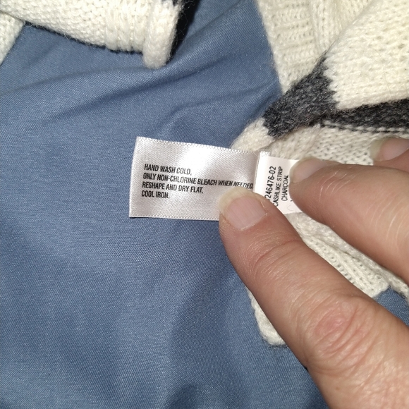 Pashmina - Picture 2 of 3